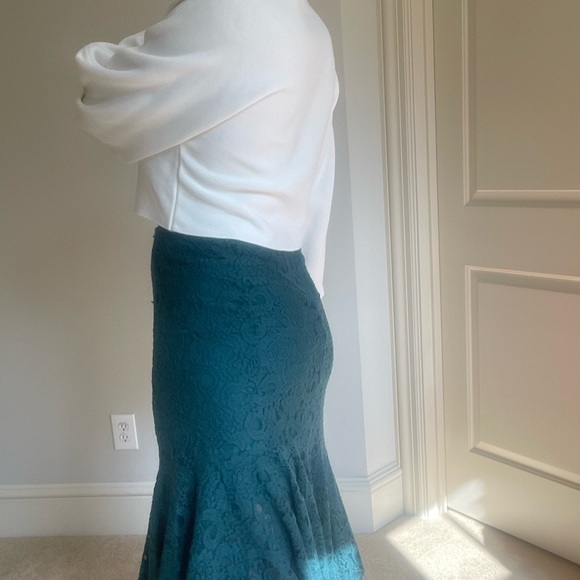 Zara Knit Ivory Cropped Sweater with flare sleeves - Picture 6 of 12